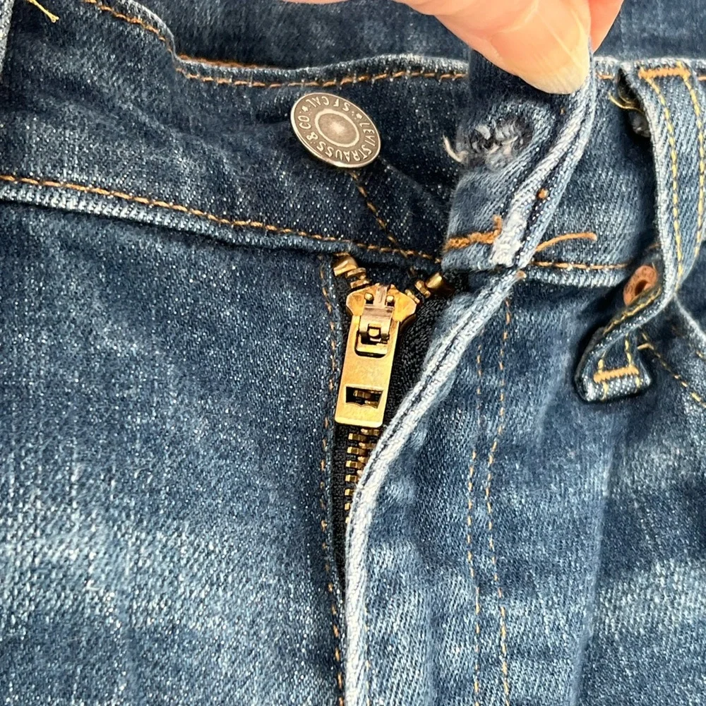 LEVI’S 511‎ SLIM FIT MEN’S BLUE JEANS